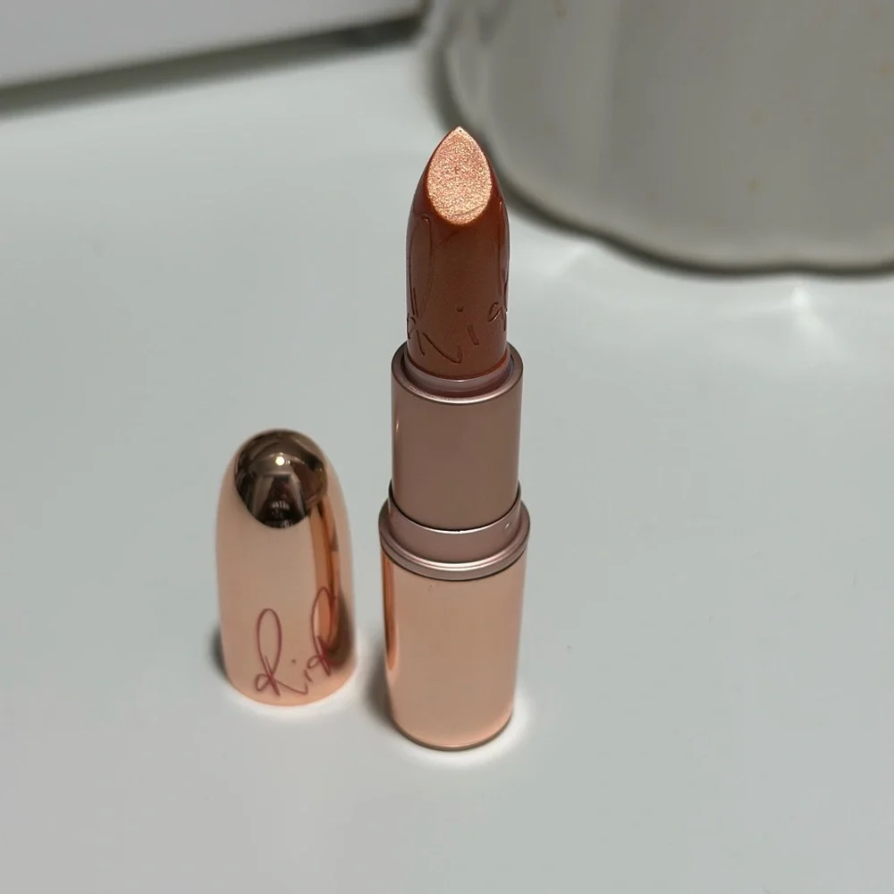 Riri Hearts MAC Collection Lipstick (Rare) - Picture 4 of 5